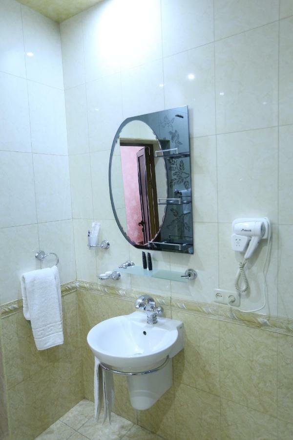 Vanatur Hotel Gyumri Exterior photo